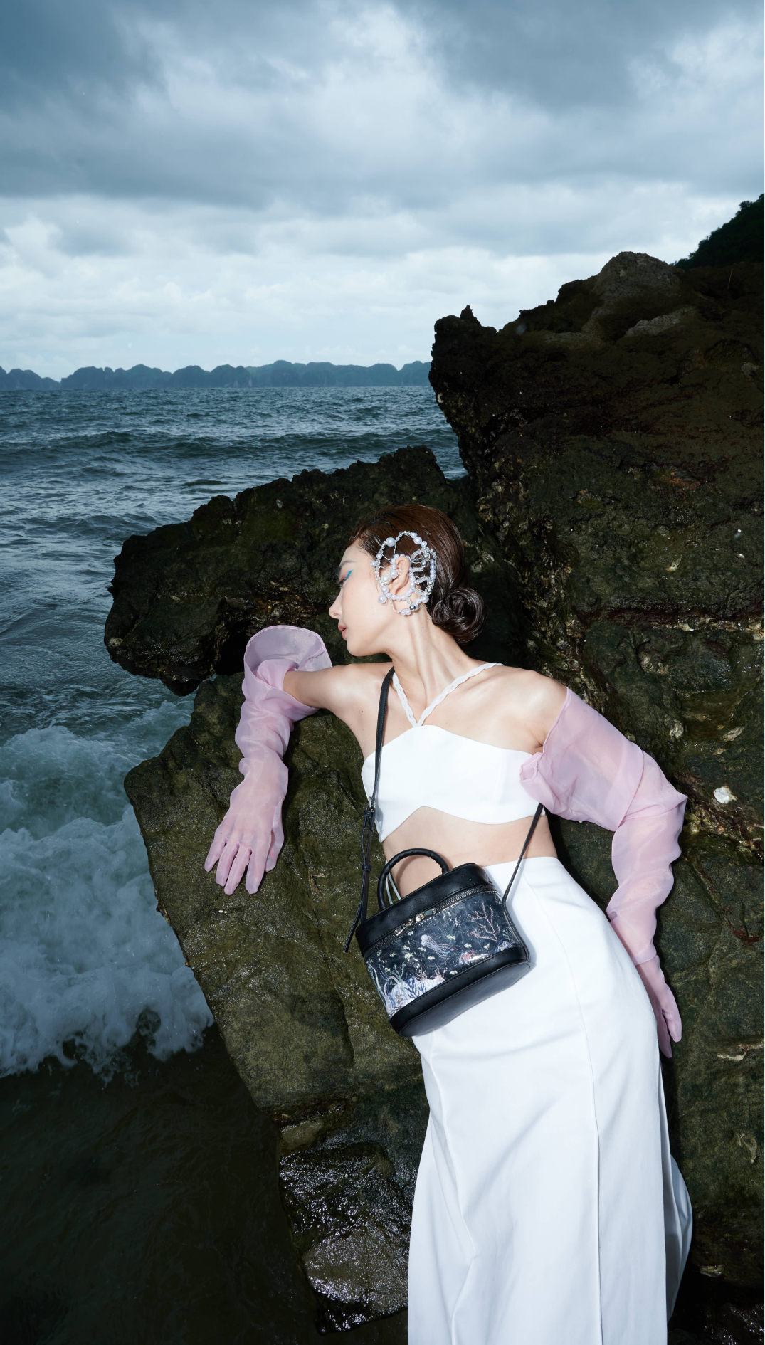 ngaos_ocean_child_cross_bag