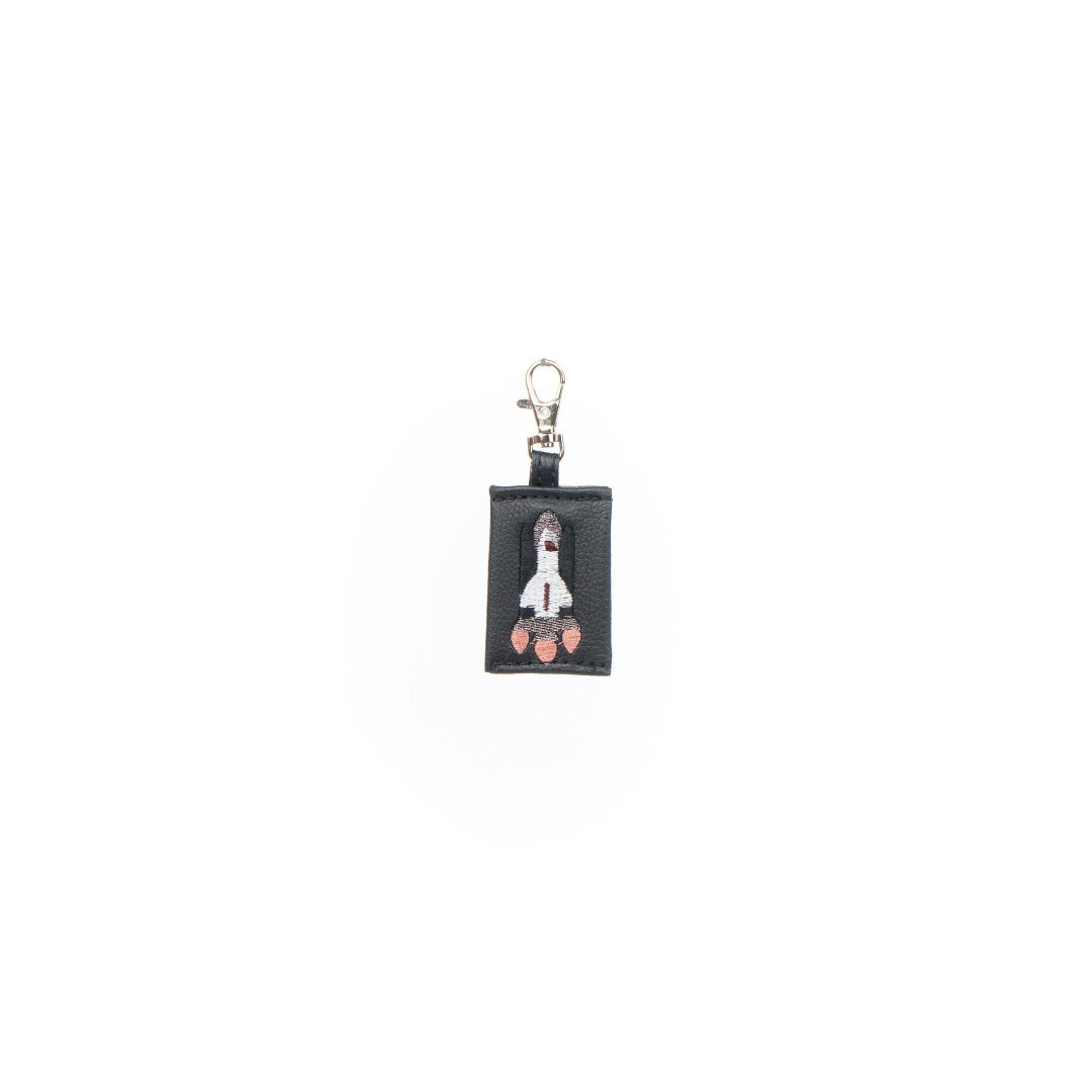 ngaos_accessories_charm_rocket_black