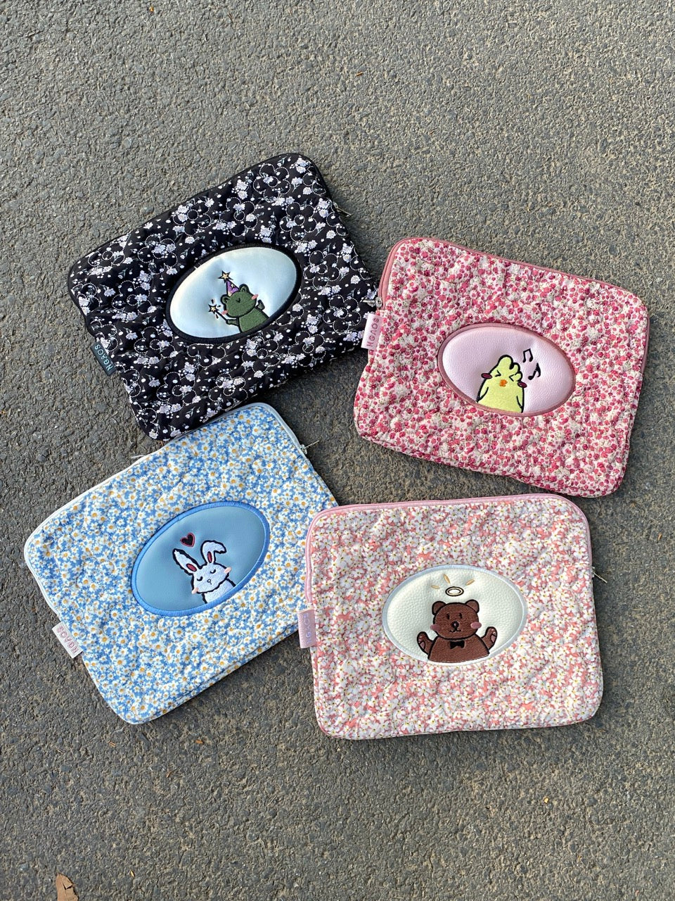 ngaos_accessories_laptop_cover_embroidery