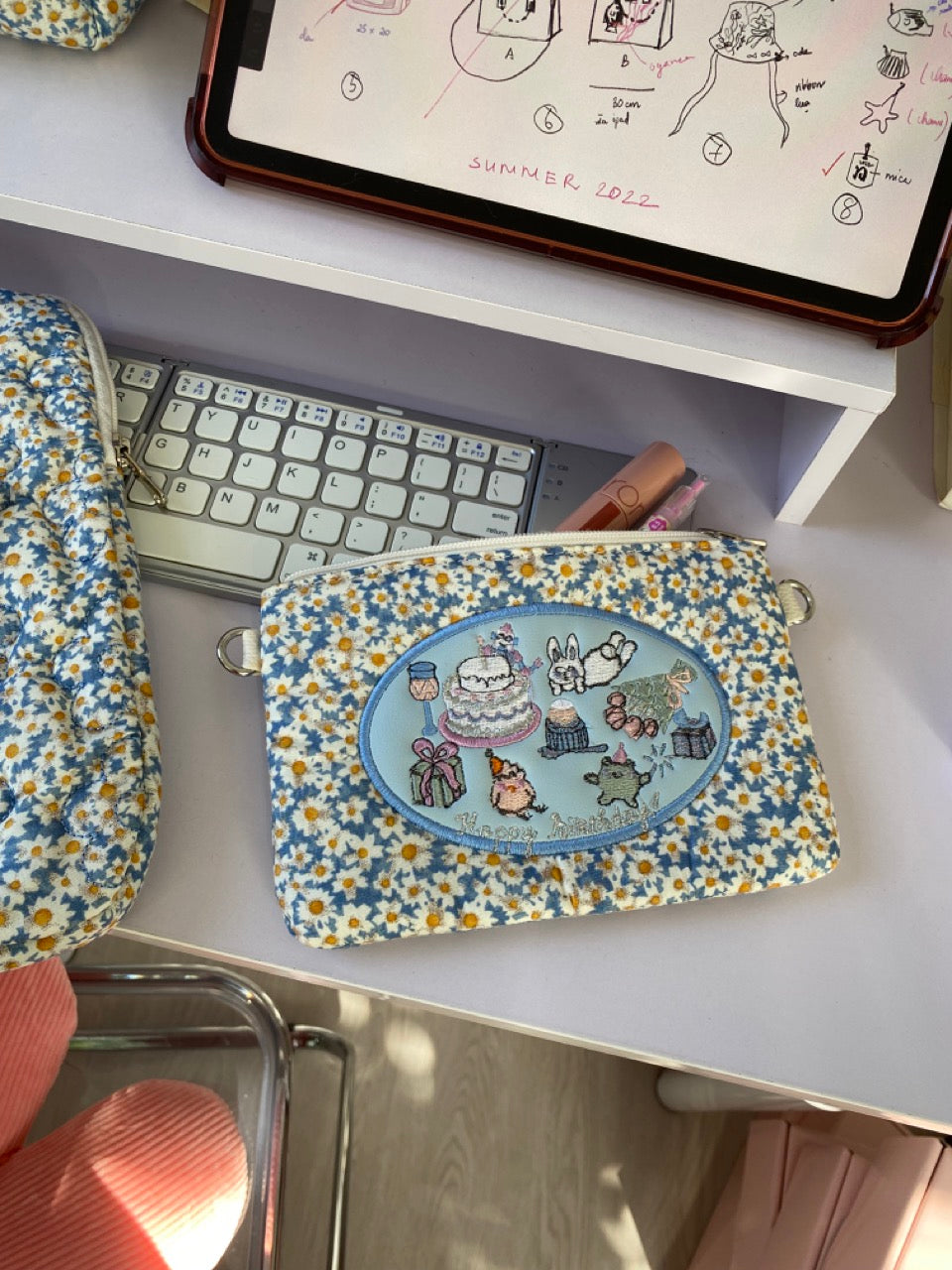 ngaos_accessories_purse_love_letter_embroidery_baby_blue