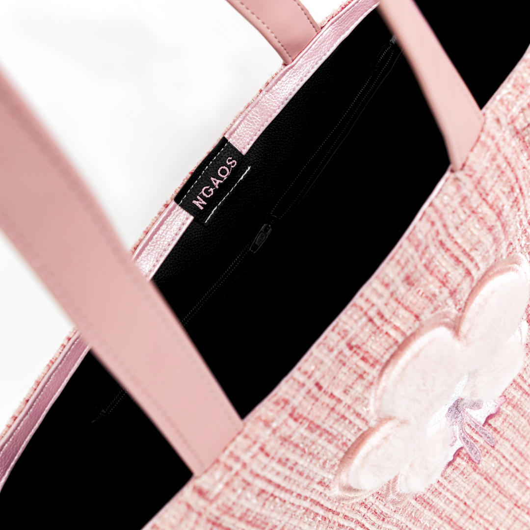 ngaos_black_hole_tweed_flower_emboidery_tote_bag_pink