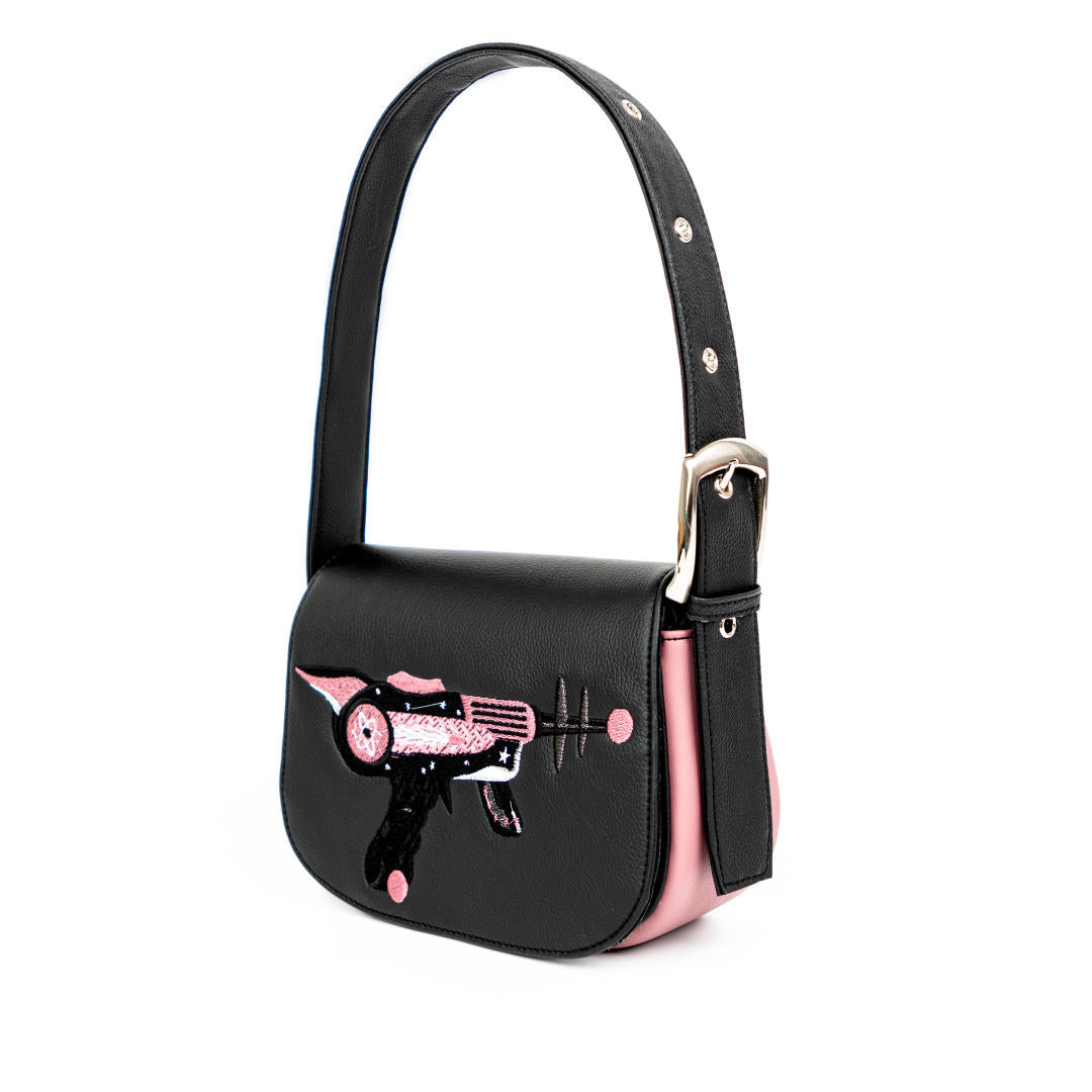 ngaos_cosmic_flap_shoulder_bag_black_pink_embroidery