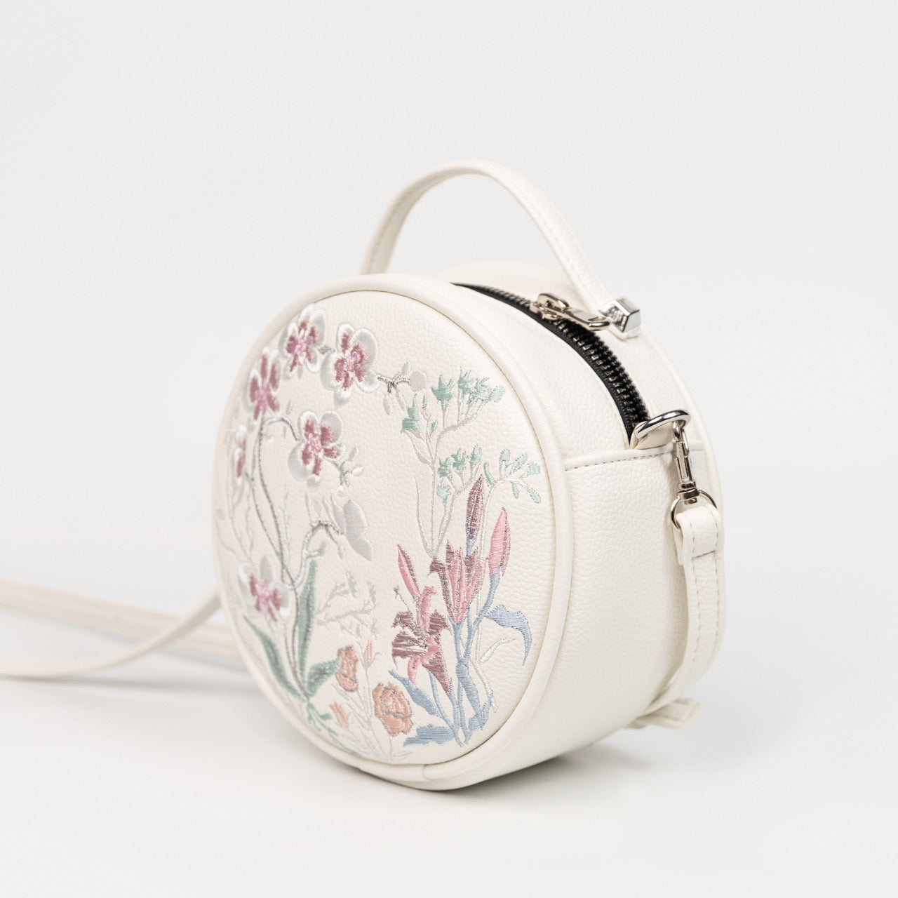 ngaos_crossbody_bag_florabom_white