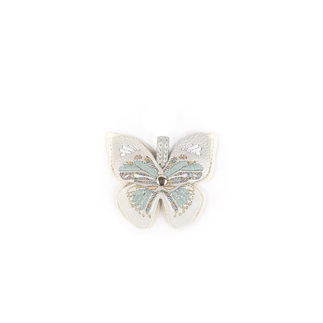 ngaos_accessories_charm_fairy_butterfly_white